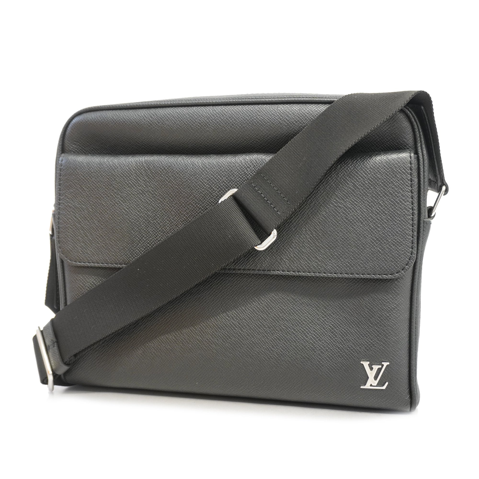 Louis Vuitton Taiga Alex Messenger M30260 Men's Shoulder Bag 