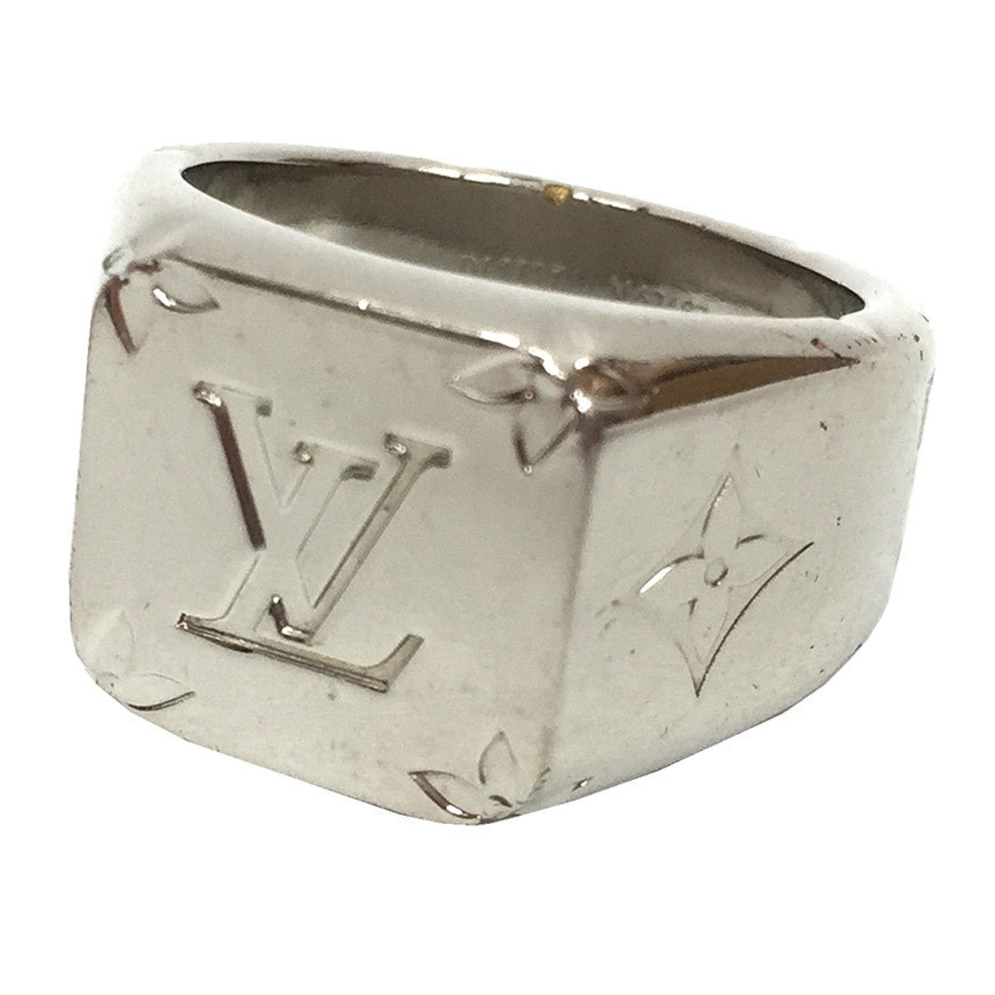 Louis Vuitton Monogram signet ring (M62487) in 2023  Rings for men, Louis vuitton  monogram, Louis vuitton