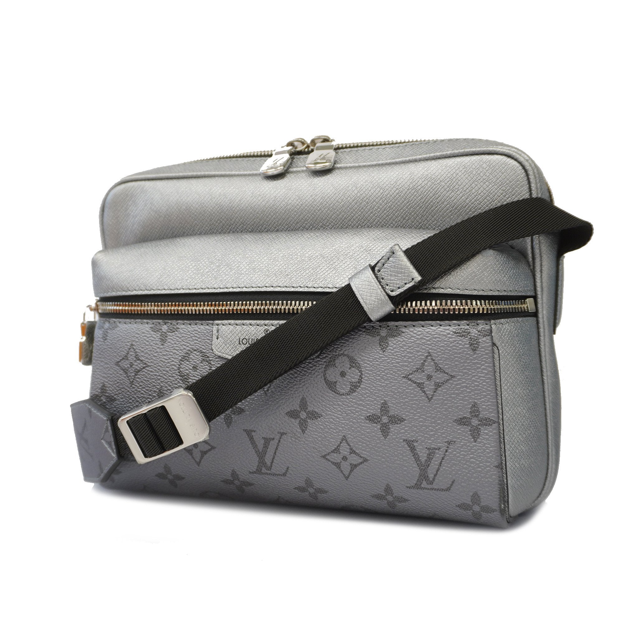 Authentic LOUIS VUITTON Taiga rama Outdoor Sling Bag M30833 Shoulder bag  #26