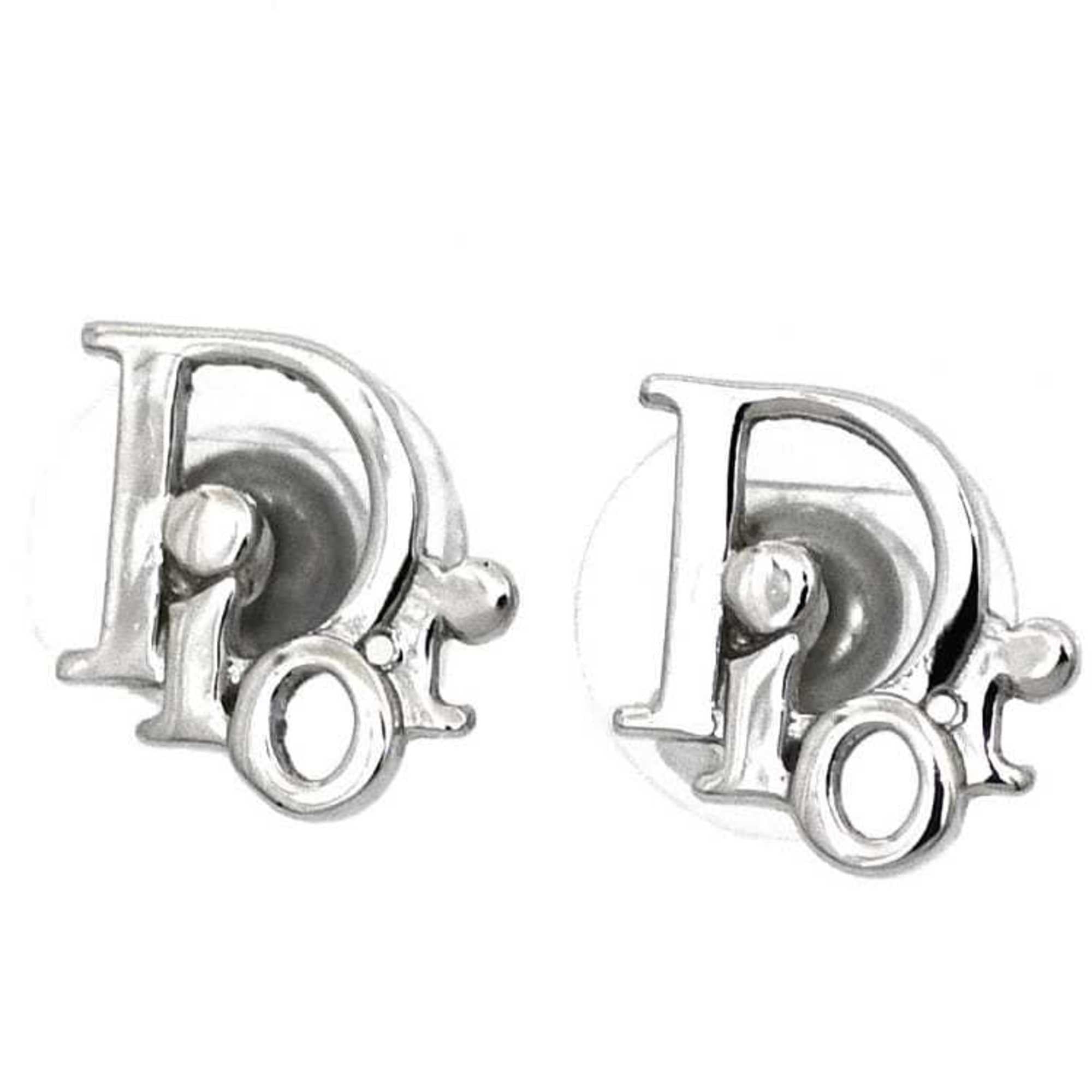 Dior fashion studs earrings