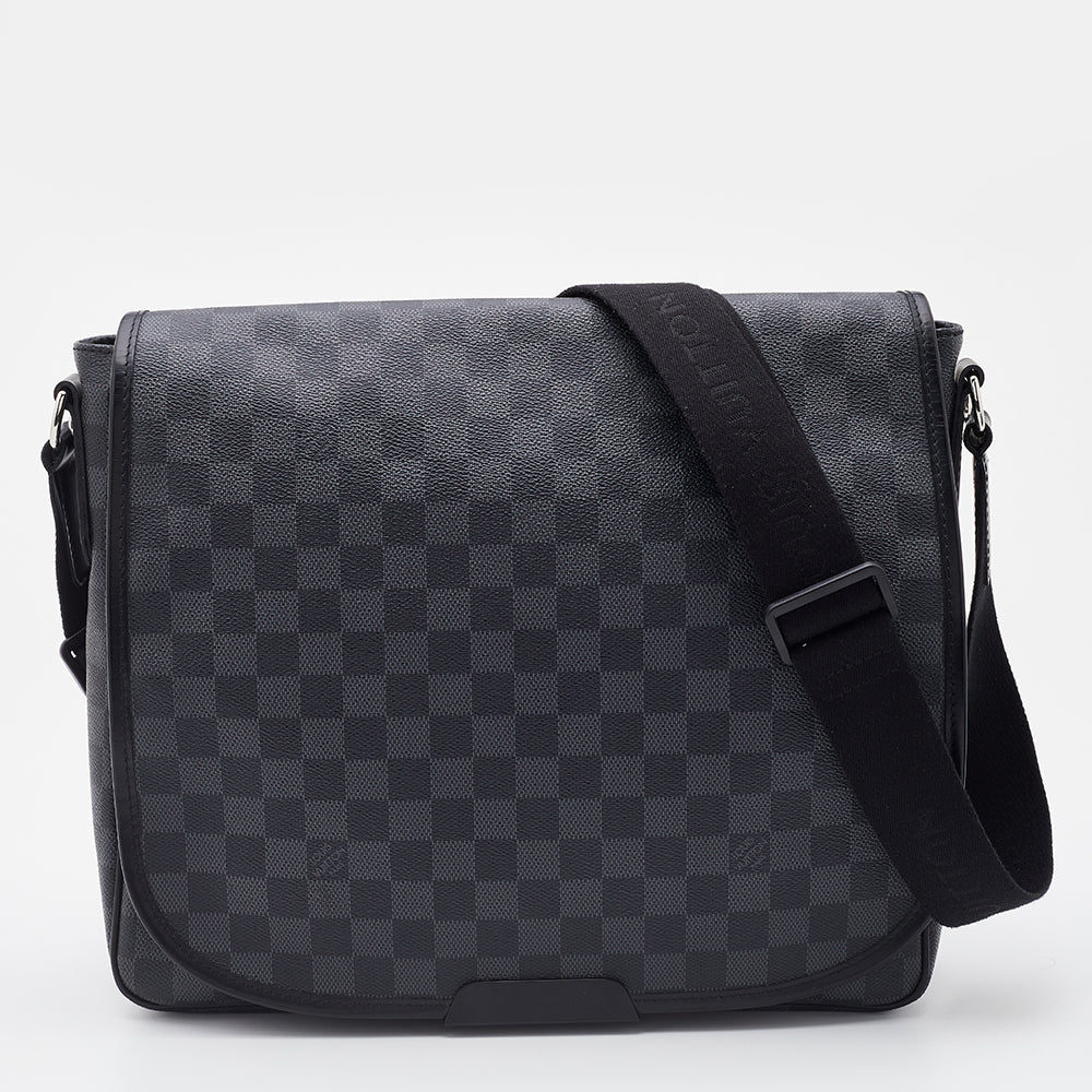 louis vuitton mens Shoulder Crossbody Bag Damier Graphite Black Used