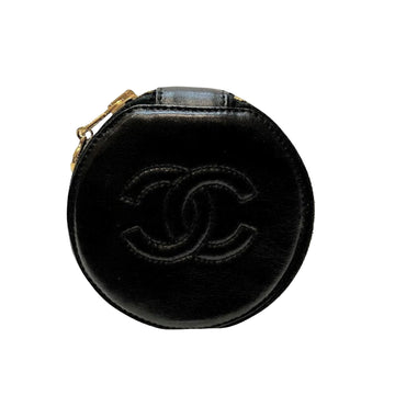 CHANEL Logo CC Clutch Bag