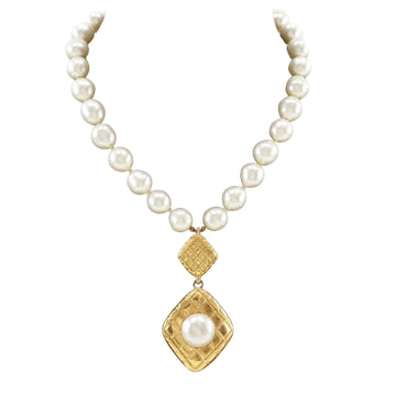 CHANEL Coco Mark Necklace