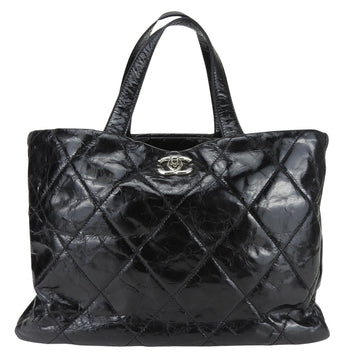 CHANEL Matelasse Tote