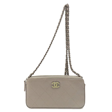 CHANEL Matelasse Shoulder Bag