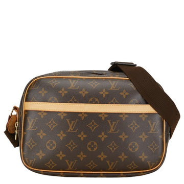 LOUIS VUITTON Reporter Shoulder Bag