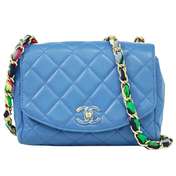 CHANEL Matelasse Shoulder Bag