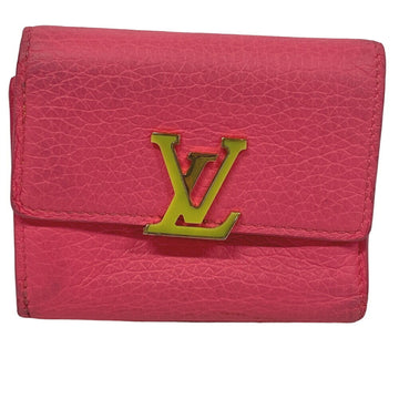 LOUIS VUITTON Capucines Wallet