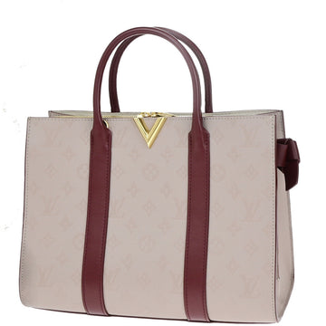 LOUIS VUITTON Very Tote