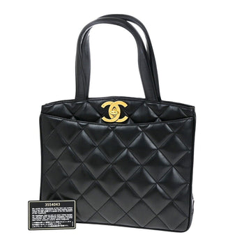 CHANEL Matelasse Handbag