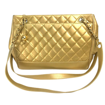 CHANEL Matelasse Shoulder Bag