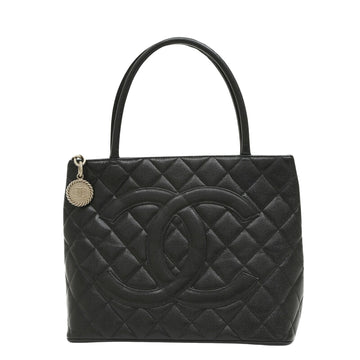 CHANEL Medaillon Tote