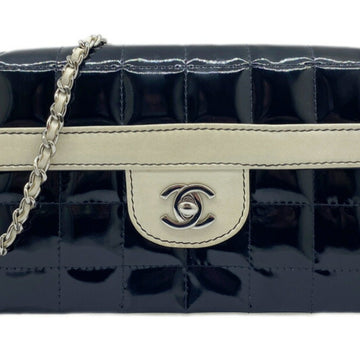 CHANEL Chocolate bar Shoulder Bag