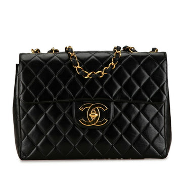 CHANEL Timeless/classique Shoulder Bag