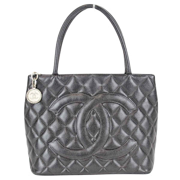 CHANEL Medaillon Tote