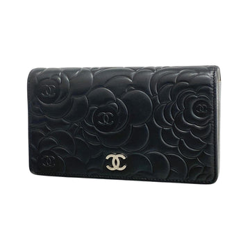 CHANEL Camellia Wallet