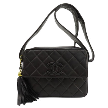 CHANEL Matelasse Shoulder Bag