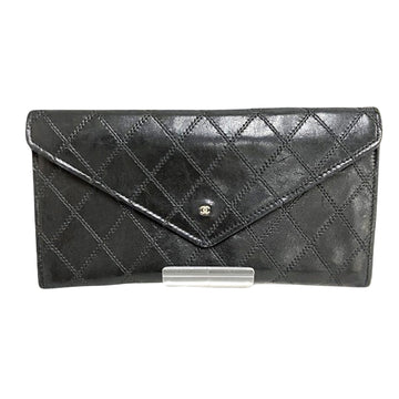 CHANEL Matelasse Wallet