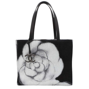 CHANEL Camellia Tote