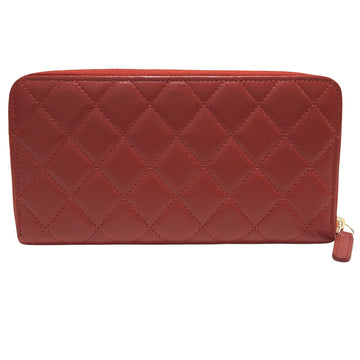 CHANEL Matelasse Wallet