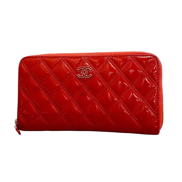 CHANEL Matelasse Wallet