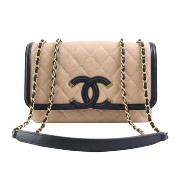 CHANEL Matelasse Shoulder Bag