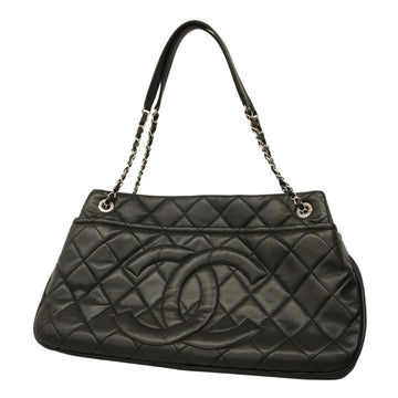 CHANEL Matelasse Shoulder Bag