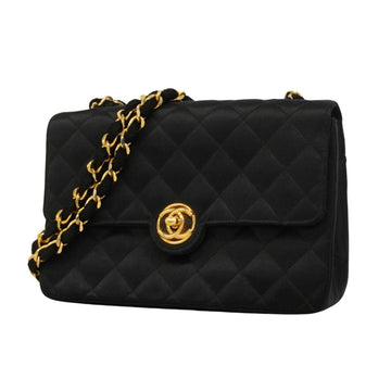 CHANEL Matelasse Shoulder Bag