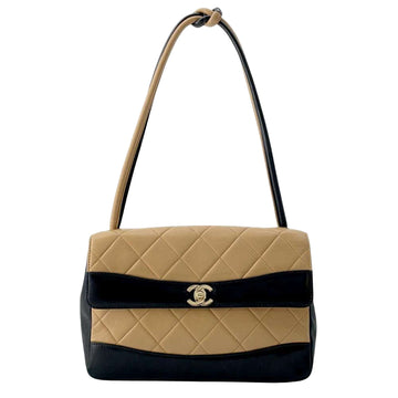 CHANEL Matelasse Shoulder Bag