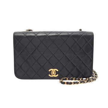 CHANEL Wallet On Chain Shoulder Bag