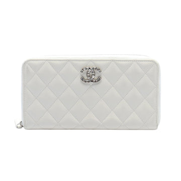 CHANEL Matelasse Wallet