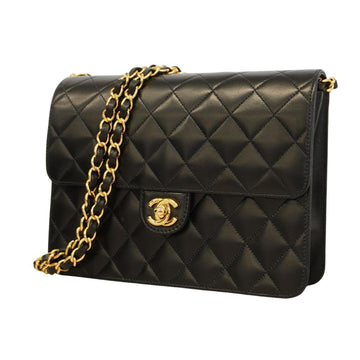 CHANEL Matelasse Shoulder Bag