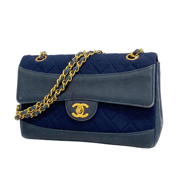 CHANEL Matelasse Shoulder Bag