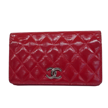 CHANEL Matelasse Wallet