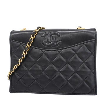 CHANEL Matelasse Shoulder Bag