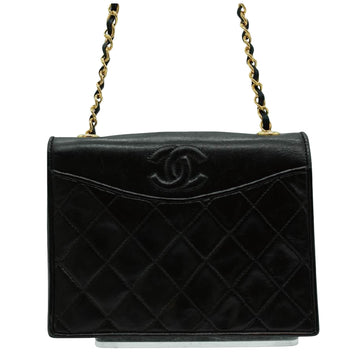 CHANEL Matelasse Shoulder Bag