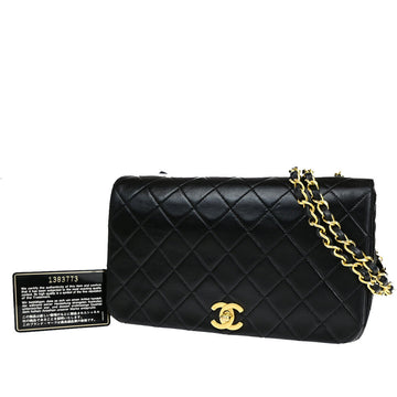 CHANEL Matelasse Shoulder Bag