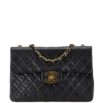 CHANEL Matelasse Shoulder Bag