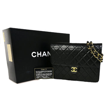 CHANEL Matelasse Shoulder Bag