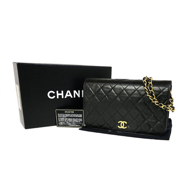 CHANEL Matelasse Shoulder Bag