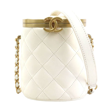 CHANEL Matelasse Shoulder Bag