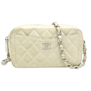 CHANEL Matelasse Shoulder Bag