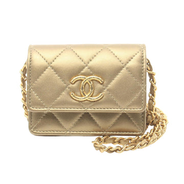 CHANEL Matelasse Shoulder Bag