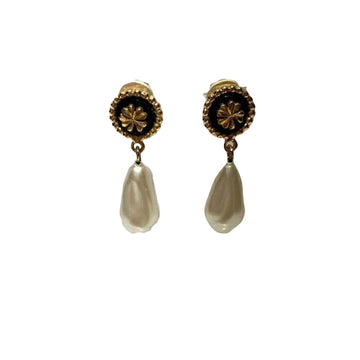 CHANEL Clover Earrings