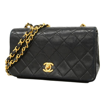 CHANEL Matelasse Shoulder Bag