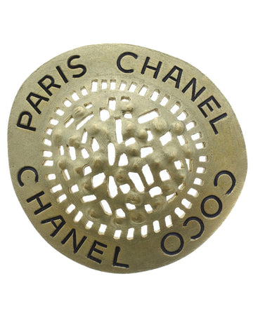 CHANEL Women's Gold CC Hat Brooch Jewelry in A Condition in Gold
