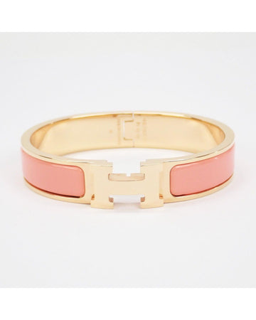 Hermes Women's Pink Designer Clic H Bracelet in Excellent Condition in Pink