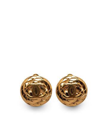 CHANEL Women's Quilted Gold Clip-On Earrings in Gold