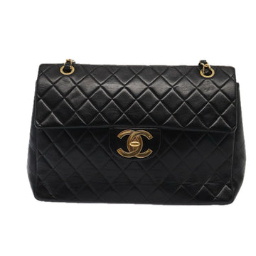 CHANEL Matelasse Shoulder Bag