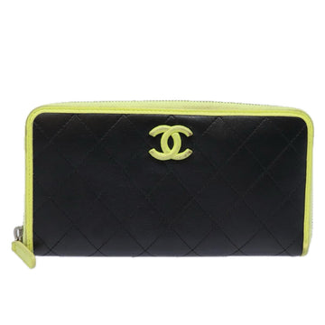 CHANEL Matelasse Wallet